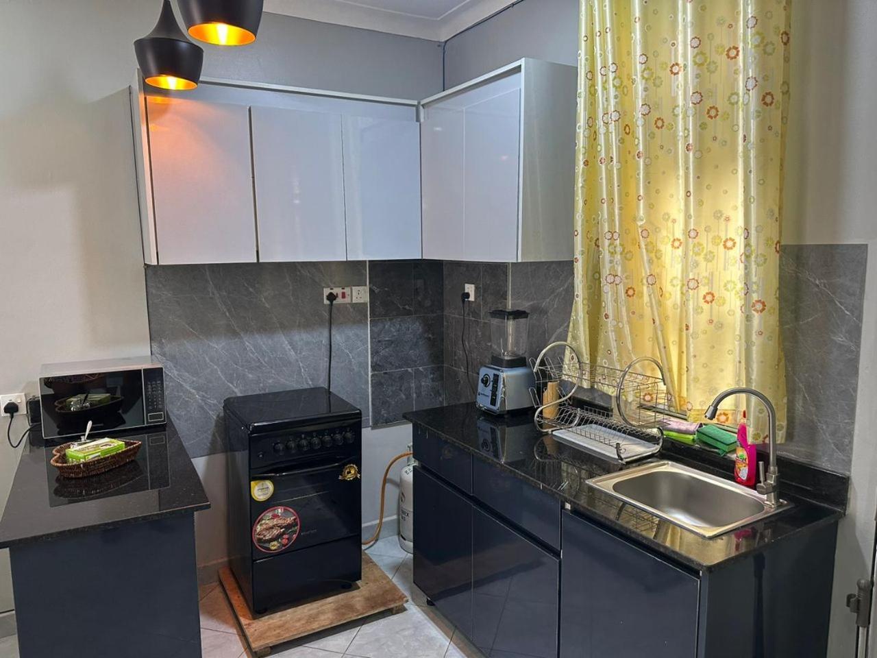 Sequoia Living Bed and Breakfast Kampala Buitenkant foto